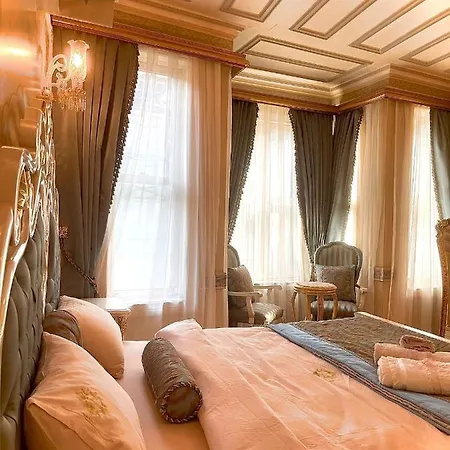 Castello Bella Balat Apart 3*