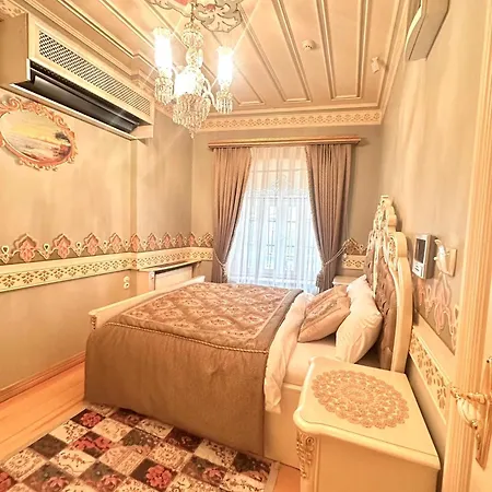 Castello Bella Balat Apart מלון דירות