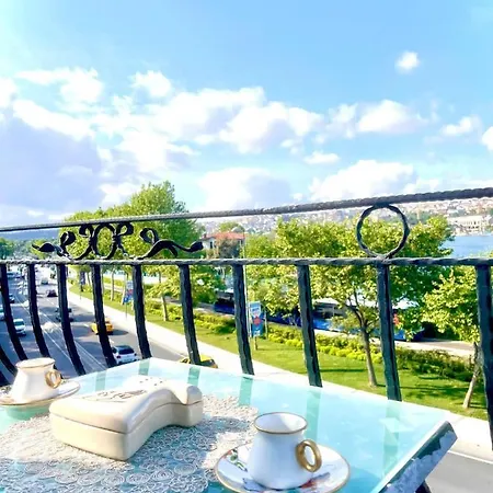 Castello Bella Balat Apart 3*