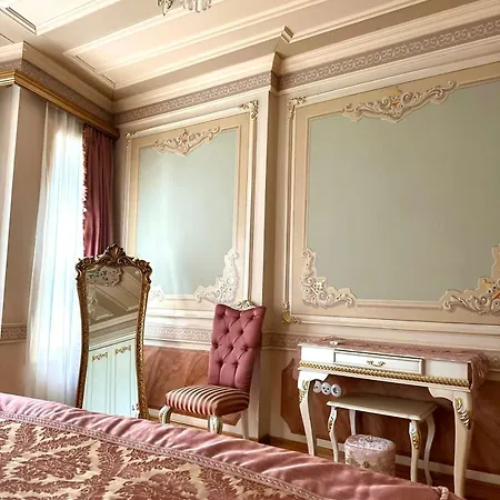 Lejlighedshotel Castello Bella Balat Apart 3*